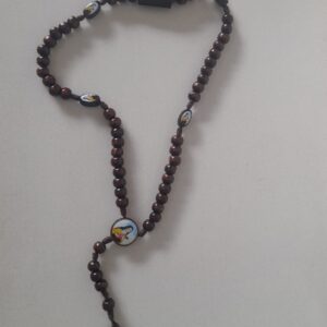 Terço Madeira Oval Santa Terezinha